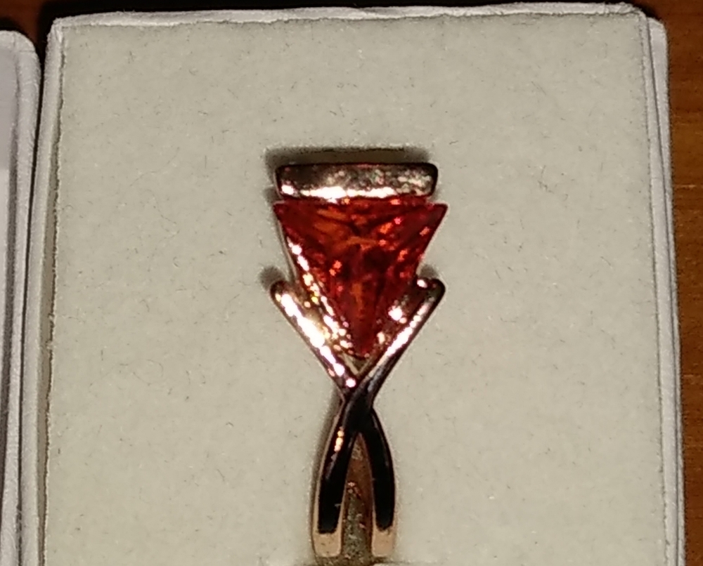 Orange sapphire rose gold over 925 size 7 unique and just super pretty.